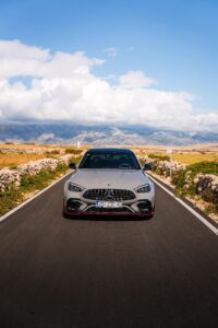 Luksuzni automobil dostupan za prodaju u Exclusive Cars Zadar